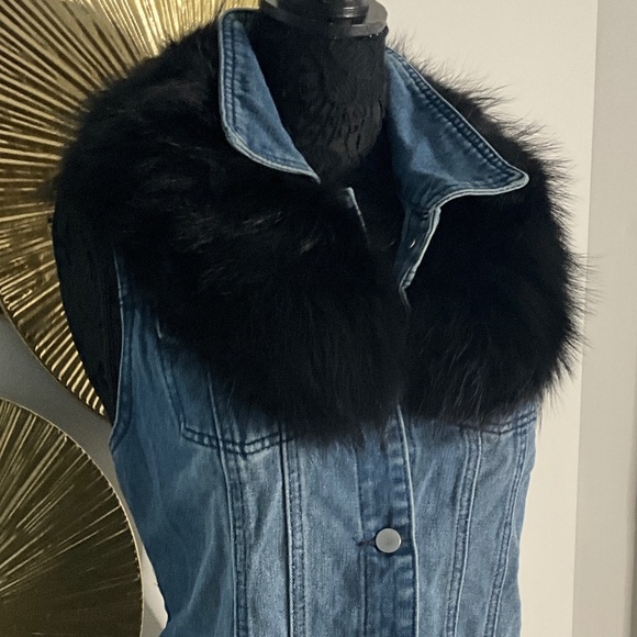 **FALL SALE** Faux Fur Denim Vest - Picture 1 of 3